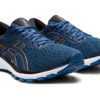 Asics GT 1000 9 chaussures homme bleues devant trois quarts