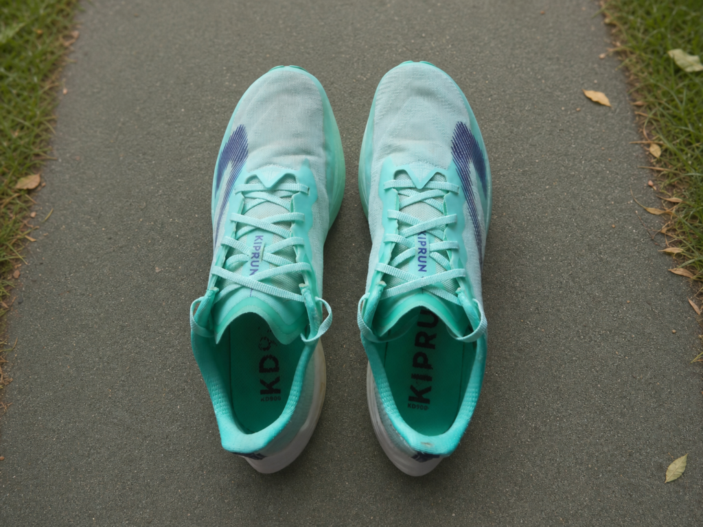 Vue de dessus de la Kiprun KD900 Light homme